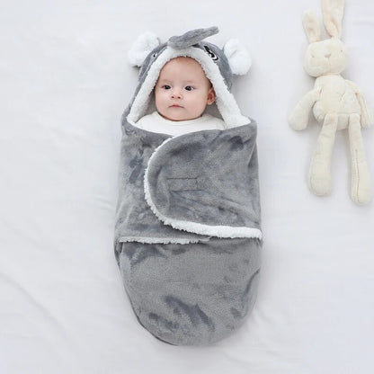 Soft and warm baby nest 
