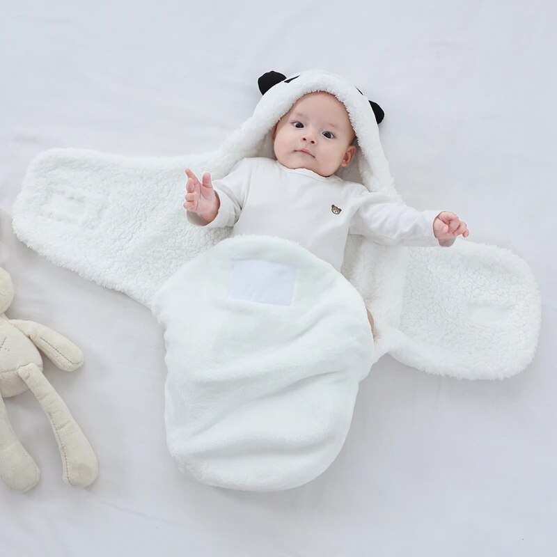 Soft and warm baby nest 