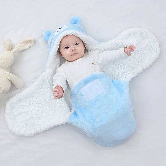 Weiches und warmes Babynest 
